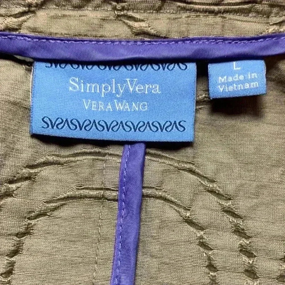 Vera Wang NWOT Fitted Blazer Unique Textured  Fabric 2 Pockets - Picture 4 of 10